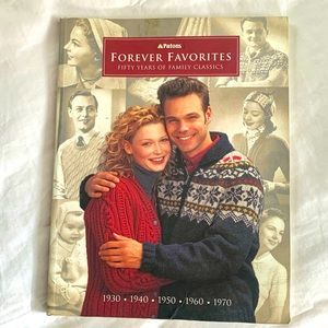 Patons Forever Favorites Knitting Collection